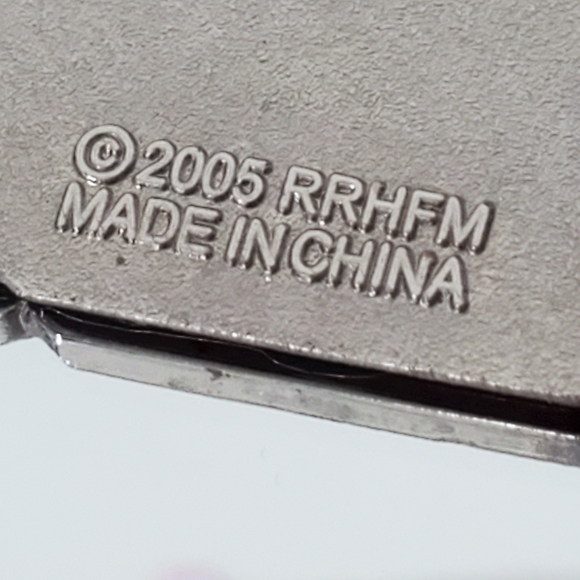 Rock and Roll Hall of Fame Harley Davidson LowRider Motorcycle Pin Vintage 2005 - Picture 3 of 5